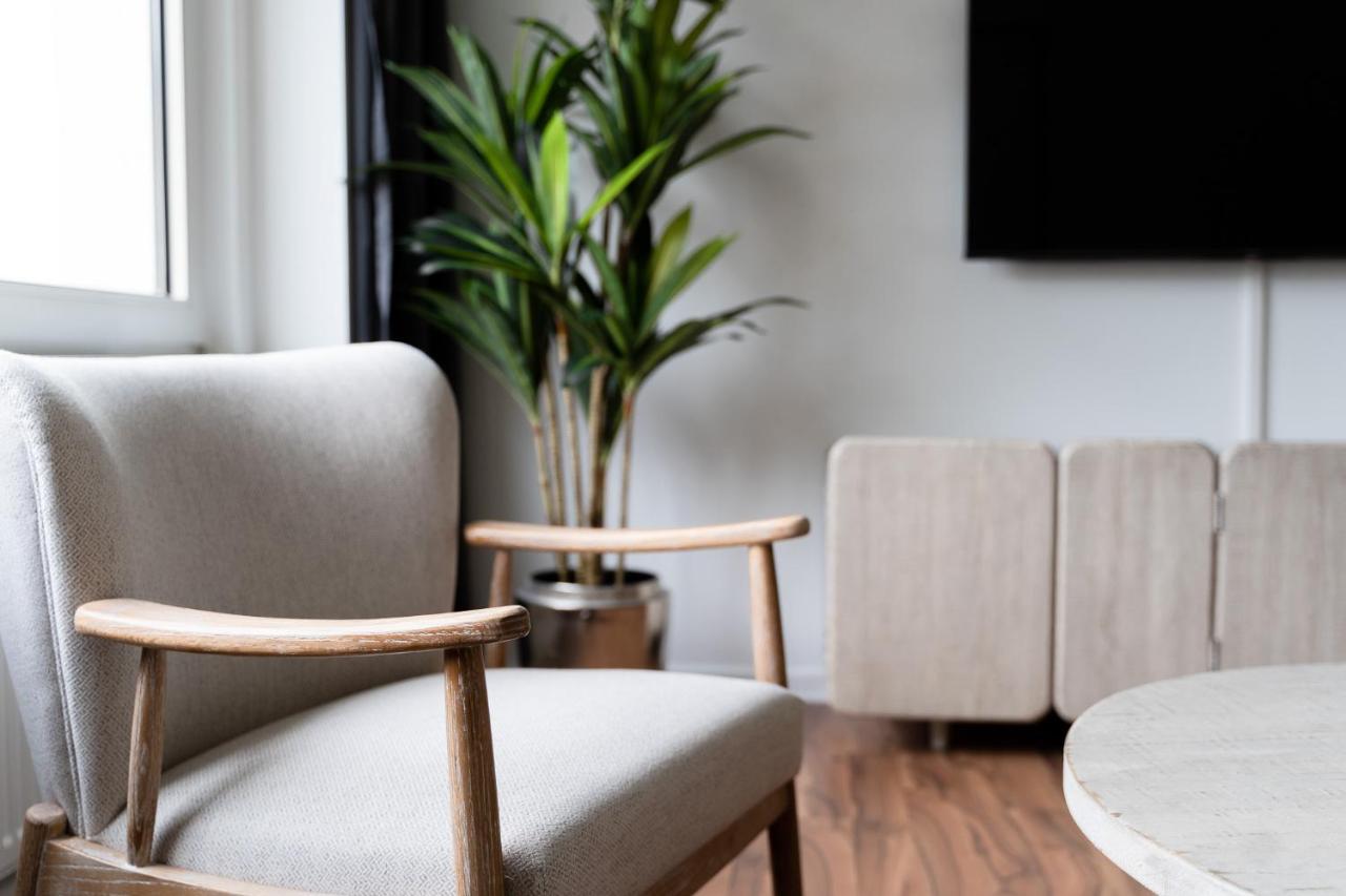 Gemuetliche & Individuelle Ferienwohnungen In Krefeld - Junik Apartments Εξωτερικό φωτογραφία